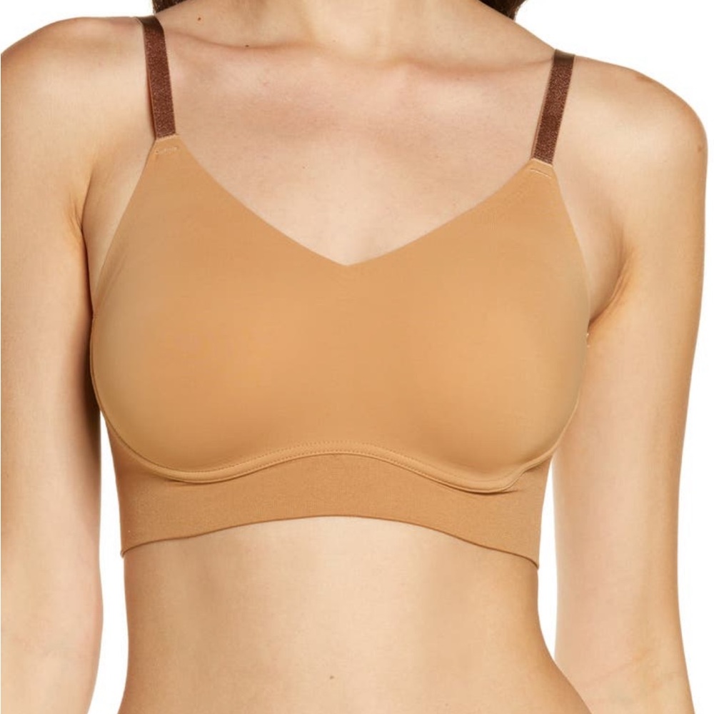 True & Co True Body Lift Triangle Wireless Bra